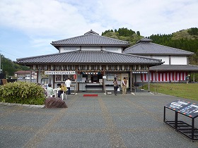 e0186942_0235580.jpg