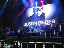 MY WORLD JAPAN TOUR 2011 in 武道館_e0148776_1510863.jpg