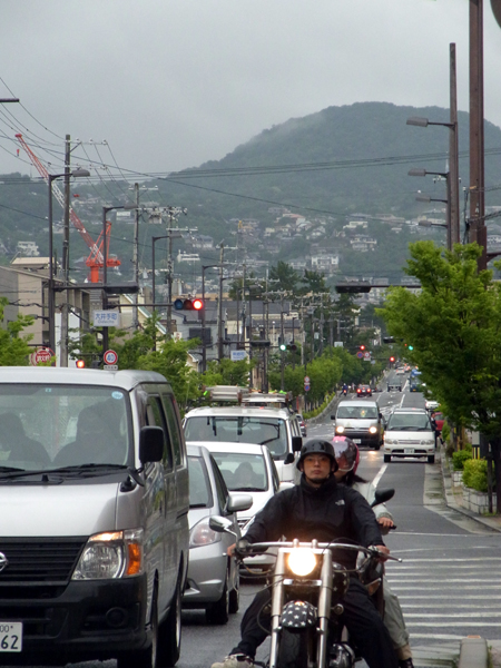 慎重気味の判断はいい結果となるか、あるいははたまた_e0083517_3171923.jpg