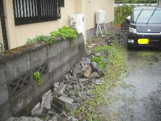 震災被害_f0031037_2182875.jpg