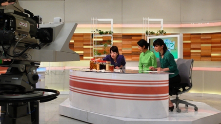 NHKの生放送でした_e0148373_14354824.jpg