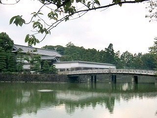 平川橋の擬宝珠　（江戸城②　お江ゆかりの地を行く）_c0187004_84587.jpg