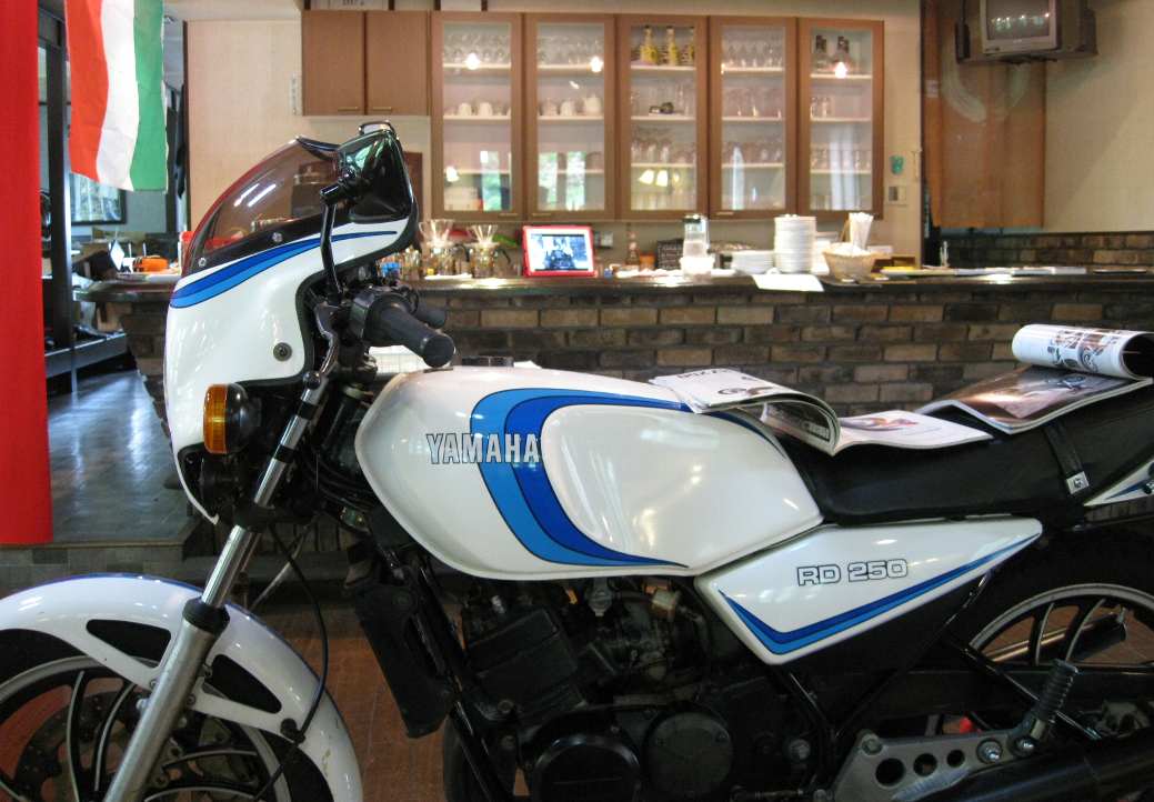 e0003910_1812236.jpg