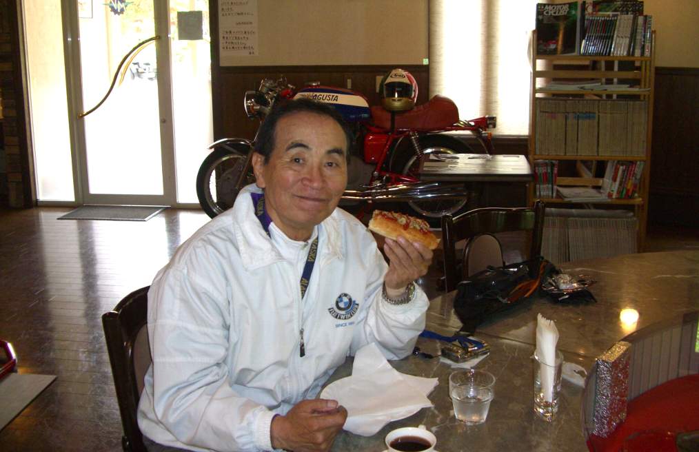 e0003910_2044429.jpg