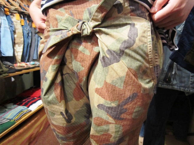 Americana(アメリカーナ) \"V/N WIDE BORDER T & リボンサルエルSHORTS\"_f0191324_9383150.jpg