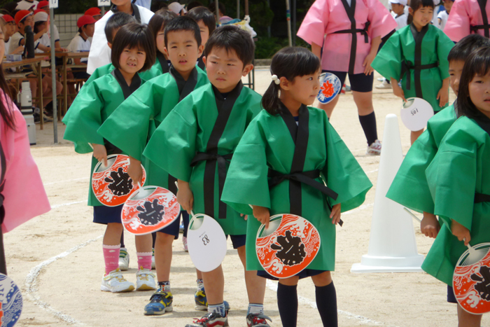 ピカピカ１年生の春の運動会_b0130112_845471.jpg