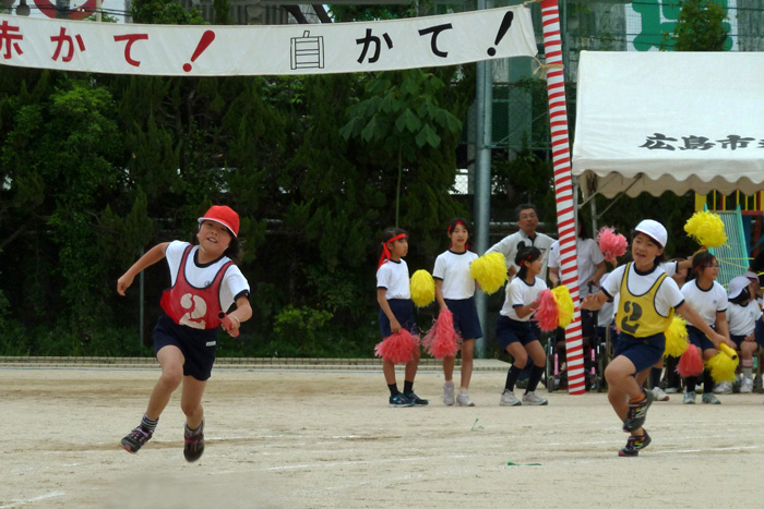 ピカピカ１年生の春の運動会_b0130112_8484478.jpg