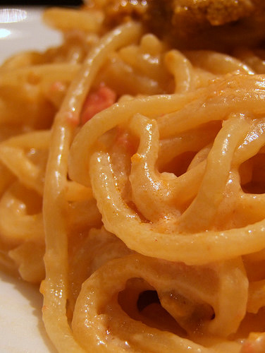 「仙台 ハミングバードの生パスタ モッツァレラとバジルのアマトリチャーナ」_a0000029_139966.jpg