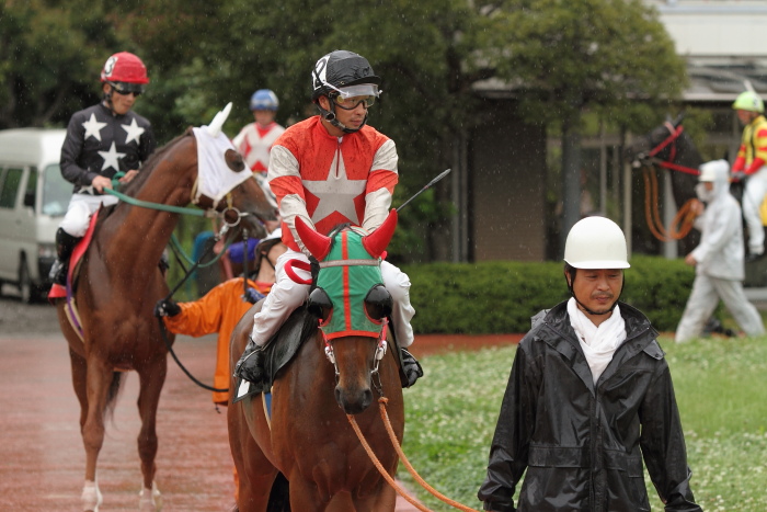 2011年5月28日(土) 高知競馬 2R C3-5_a0077663_526182.jpg