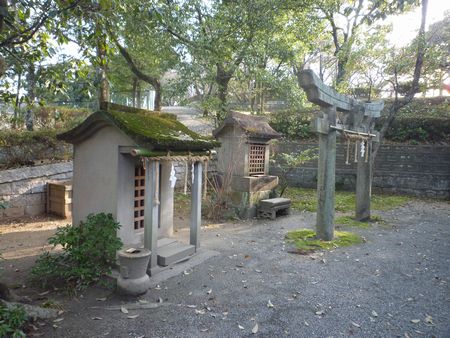 王子八幡宮・竈門神社・地名から推測された那国本宮の地・応神天皇出生地であり、玉依姫の陵墓なのか？_c0222861_10515574.jpg