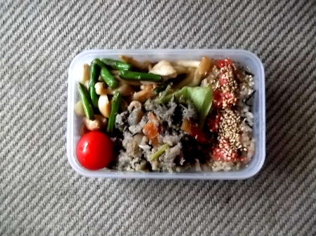 今日のお弁当_f0235289_782487.jpg