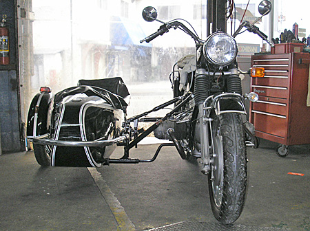 【BMW サイドカー(黒)】_e0218639_1495598.jpg