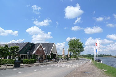 a0187808_0442814.jpg