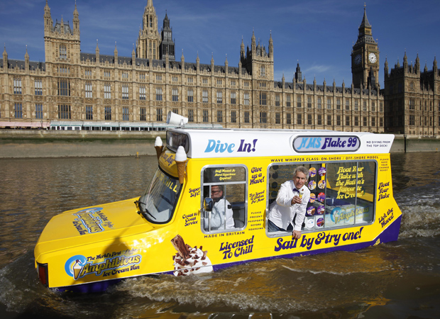 The World\'s First Amphibious Ice Cream Van_d0148729_2055474.jpg