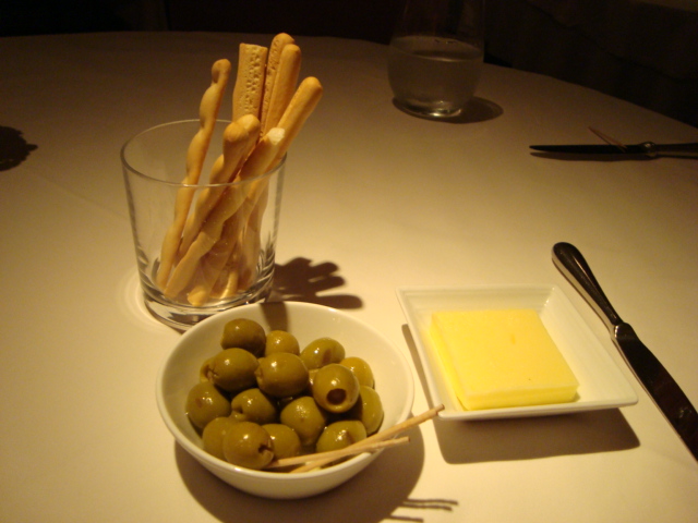 渋谷「ANTIVINO アンティヴィーノ」へ行く。_f0232060_3312938.jpg