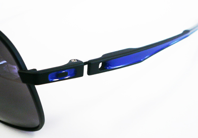 OAKLEY2011年MOTO GPモデル入荷!_c0003493_8491466.jpg