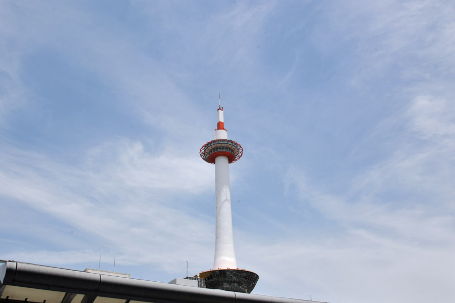 三千院 と 五葉松 (京都)_a0042310_9485995.jpg