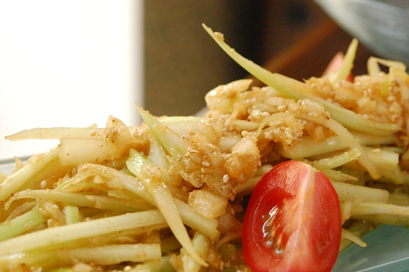 セロリの簡単サラダ エリオットゆかりの美味しい食卓 おしゃれな簡単料理