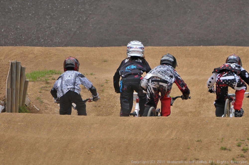 2011JBA定期戦Ｒ−２　VOL3：１１−１２才クラス決勝_b0065730_1101867.jpg