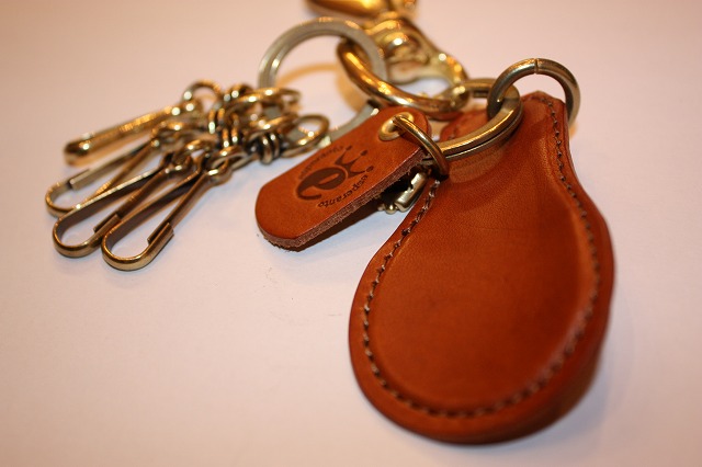 BAKETTA SHOEHORN KEY HOLDER _b0139233_20541580.jpg