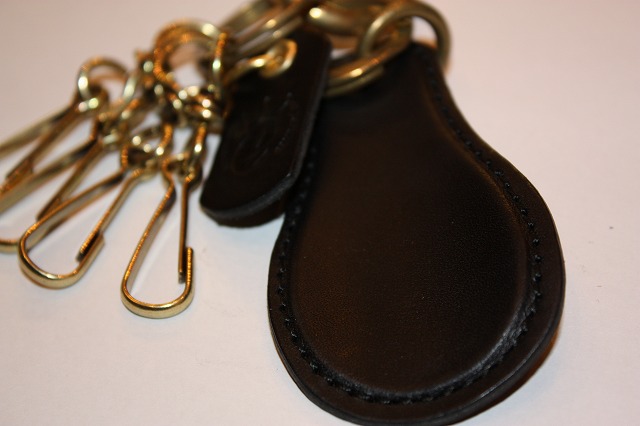 BAKETTA SHOEHORN KEY HOLDER _b0139233_20542440.jpg