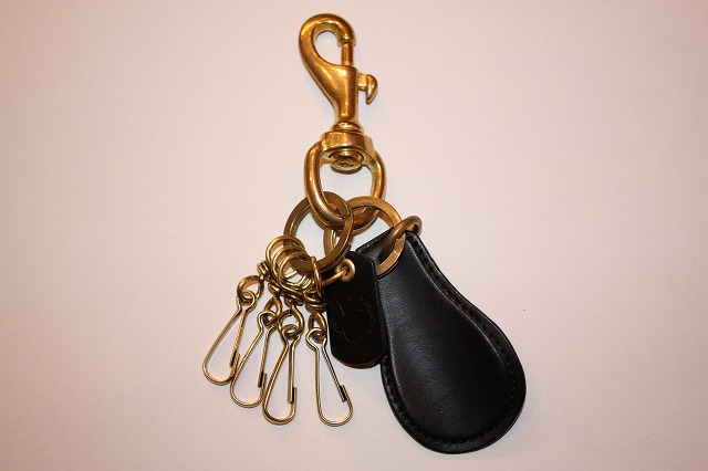 BAKETTA SHOEHORN KEY HOLDER _b0139233_20545077.jpg