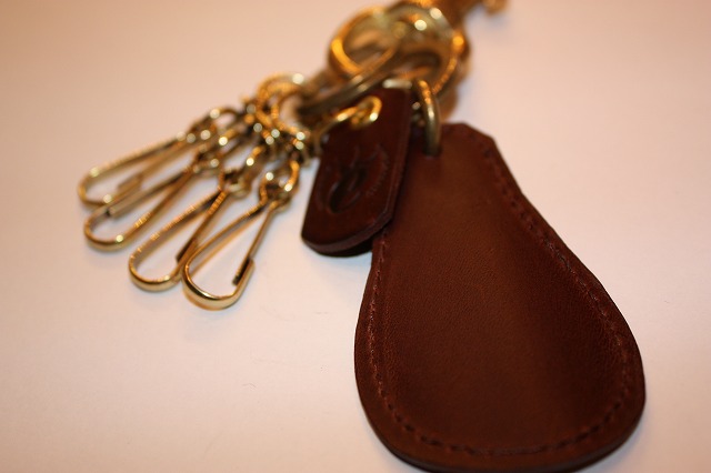 BAKETTA SHOEHORN KEY HOLDER _b0139233_20551073.jpg