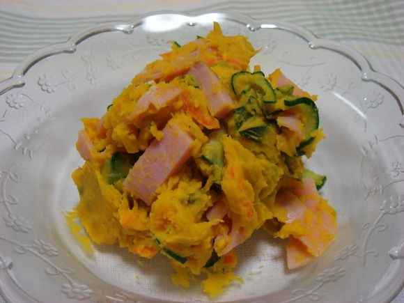 栄養満点!「かぼちゃんサラダ」_a0214374_14221123.jpg