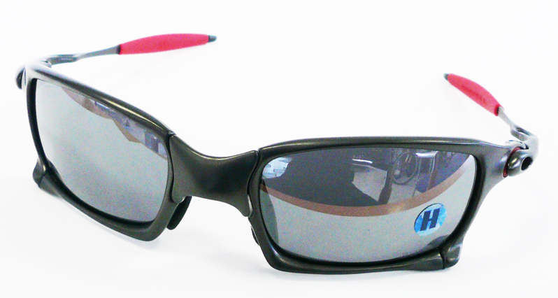 2011年OAKLEY&DUCATI Wネームニューモデル入荷!_c0003493_8491894.jpg