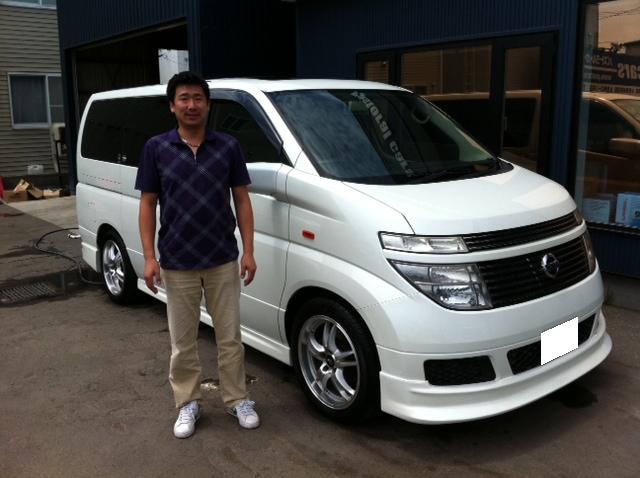 ファンカーゴ・セレナ・仕入れております!!(伏古店)_c0161601_1243232.jpg