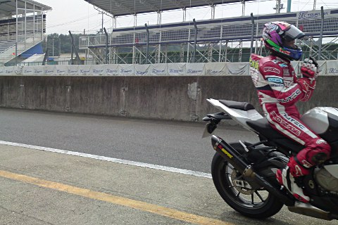 f0153703_2146778.jpg
