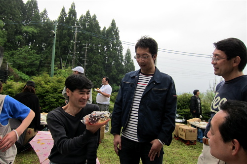 白瀑＆喜久水さんの初夏の行事・2（2011.06.07 TUE.）_c0084908_2224046.jpg