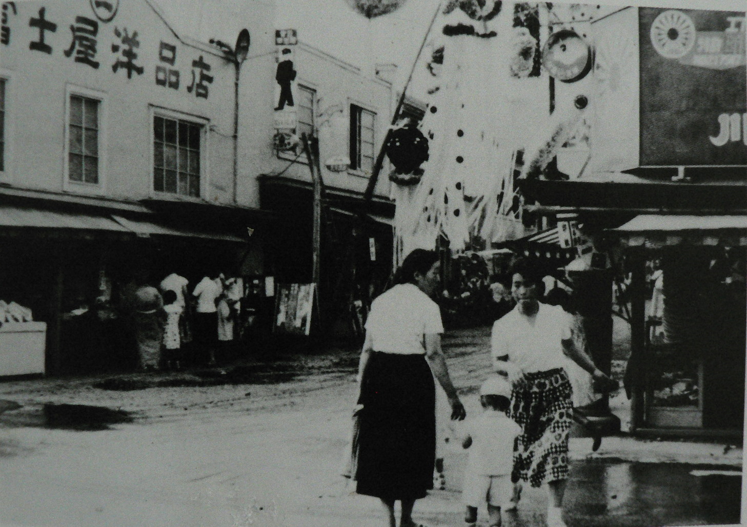 a0092245_1445976.jpg