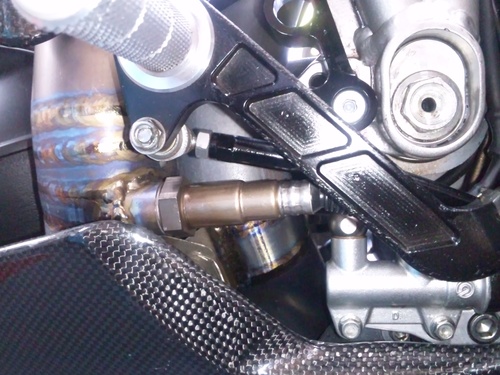 電気式燃料噴射装置。_a0163159_1392445.jpg