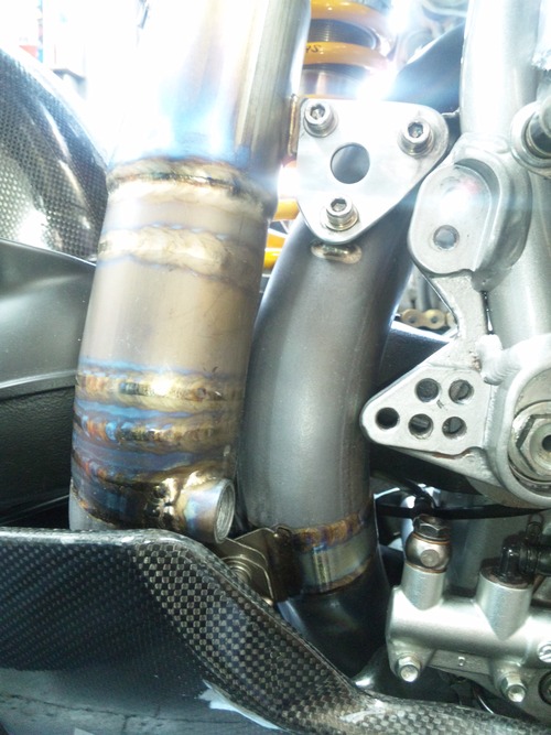 電気式燃料噴射装置。_a0163159_1394757.jpg
