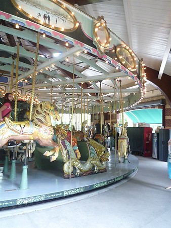 Carousel　_d0182292_11432894.jpg