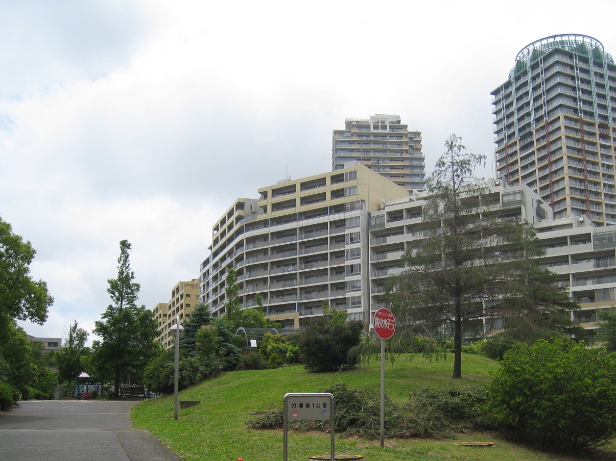 e0228147_2302596.jpg