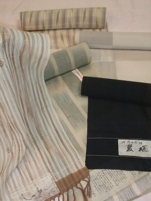夏物半額です!! なんとそこから!_d0230676_16315145.jpg
