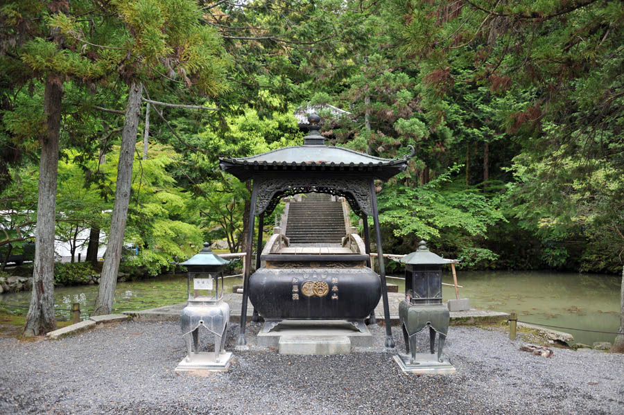 知恩院と祇園の町並み (京都)_a0042310_1056095.jpg