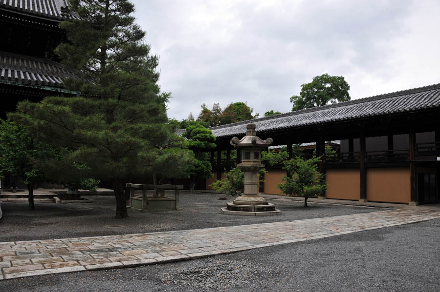 知恩院と祇園の町並み (京都)_a0042310_10565831.jpg