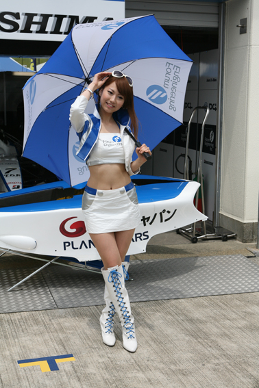 AUTO-POLIS SUPER 2&4 RACE 2011　ピットウォーク_d0092940_16203394.jpg