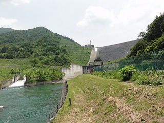 南魚沼市の上水道の源_a0084753_1157583.jpg