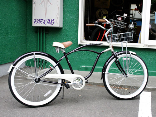 ビーチクルーザーみたいな？自転車。彦根市〜。 ビーチクルーザーみたいな？自転車。彦根市〜。