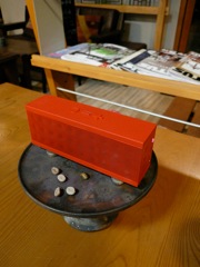 JAMBOX by JAWBONE_a0017350_1281312.jpg