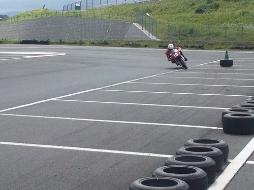 定休日は、12インチミニバイクでござる。_a0163159_204352.jpg