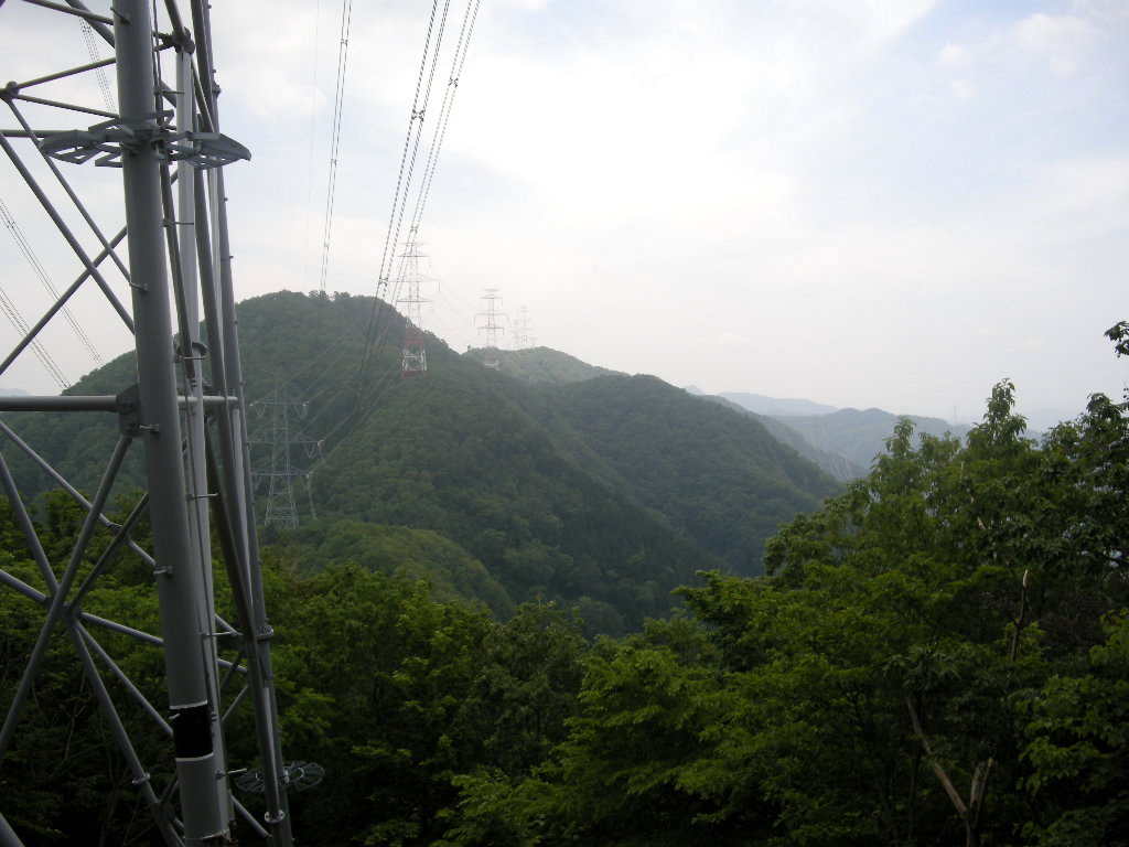 高速無料あと2週間　若丹尾根・養老山～三国岳へ_b0185573_8515641.jpg