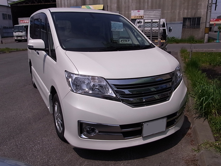 セレナ シーマ_a0055981_1815193.jpg