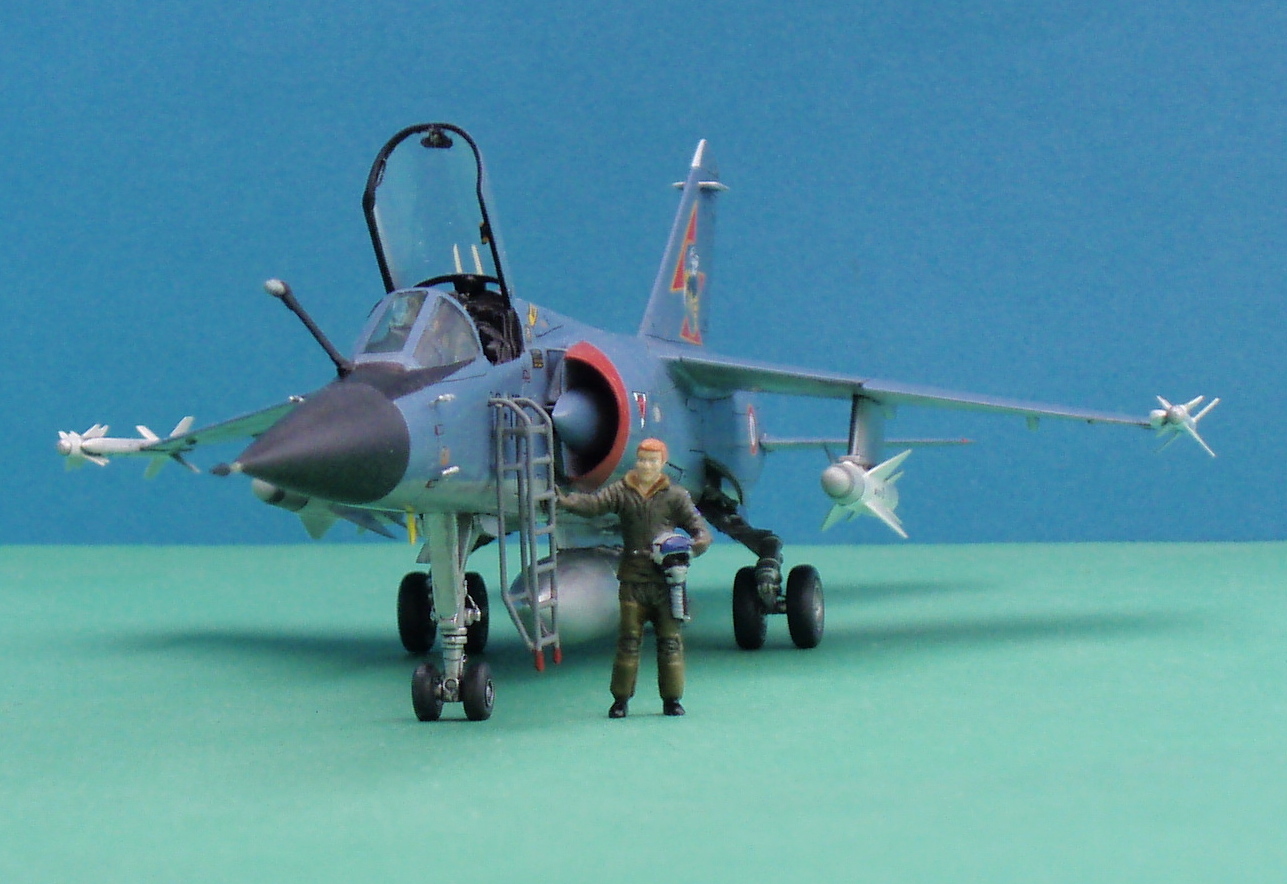 ハセガワ 1/72 フランス空軍 ミラージュ F.1C プラモデル ちぢま