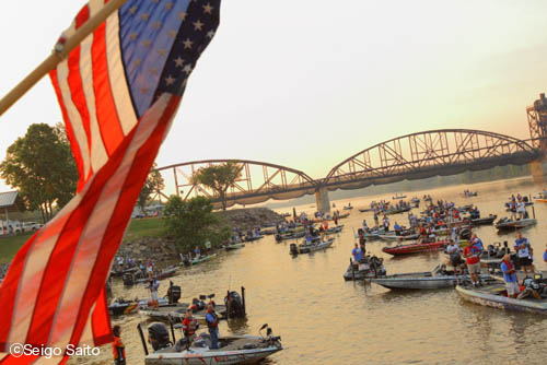 Bassmaster Elite Series #7 Arkansas River 2日目_a0097491_8552686.jpg