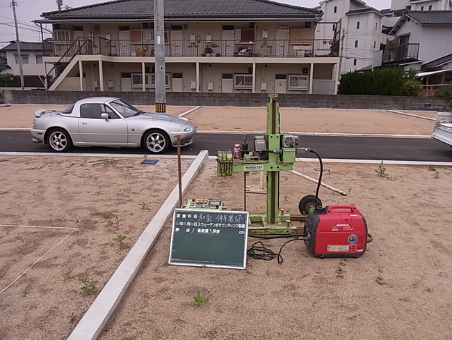 W邸地盤調査が始まりました_b0186200_22332253.jpg